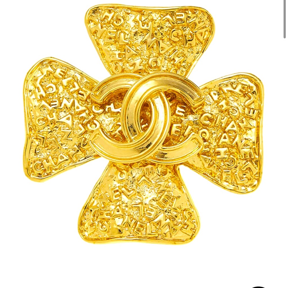 Chanel Vintage 24K Gold Clover Brooch